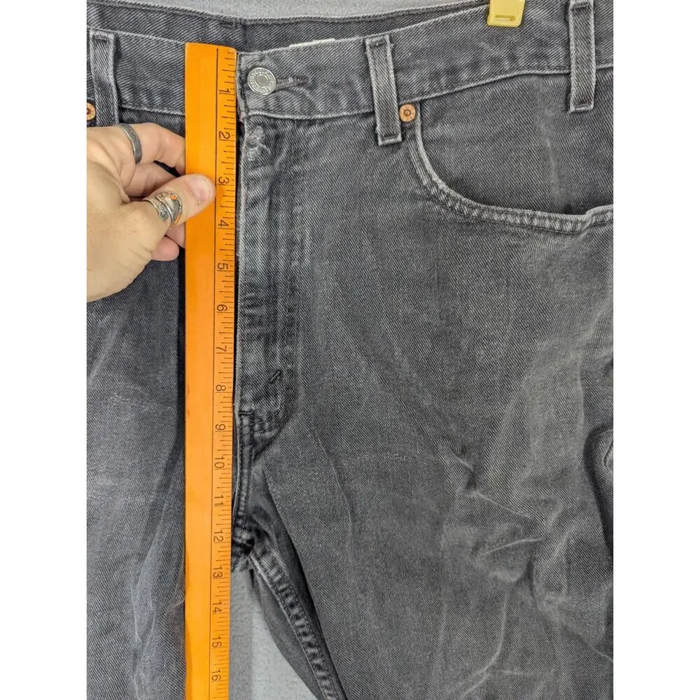 2002 Levi's 550 Relaxed Black Denim Jeans 34